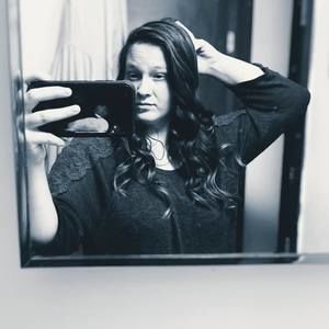 Meet your Posher, Halea